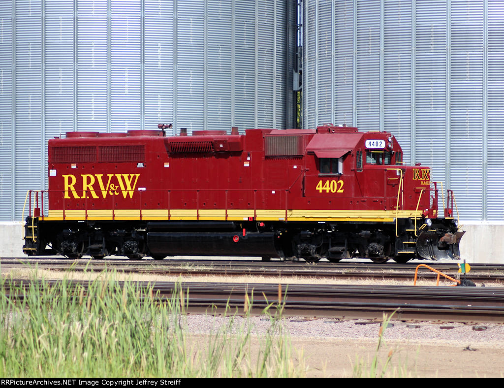 RRVW 4402